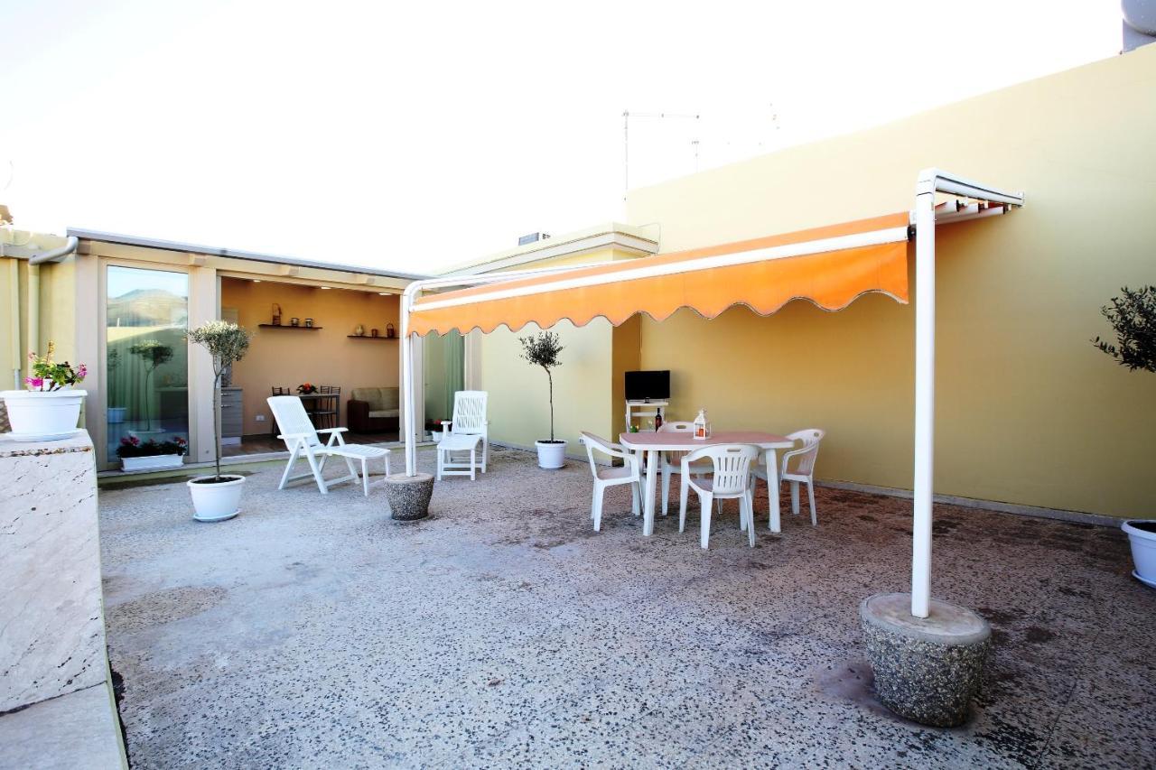 Re Sole Case Vacanze - Esclusivo Attico M A R T E Con Spaziosissima Terrazza Solarium Attrezzata Авола Экстерьер фото