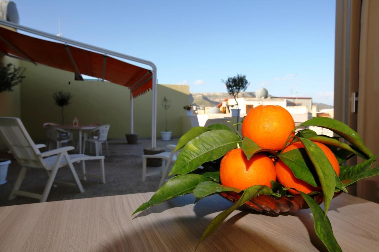 Re Sole Case Vacanze - Esclusivo Attico M A R T E Con Spaziosissima Terrazza Solarium Attrezzata Авола Экстерьер фото