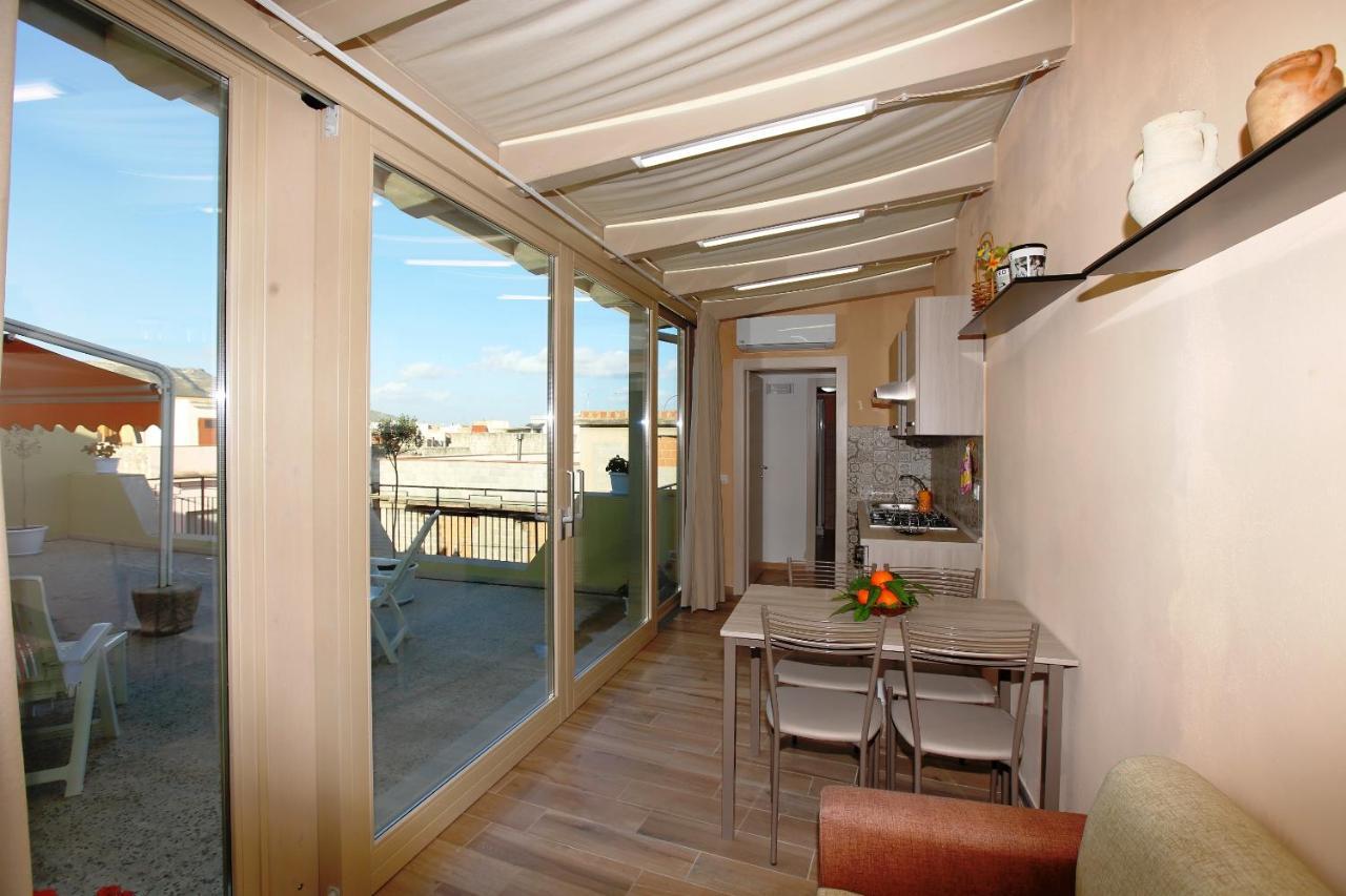 Re Sole Case Vacanze - Esclusivo Attico M A R T E Con Spaziosissima Terrazza Solarium Attrezzata Авола Экстерьер фото